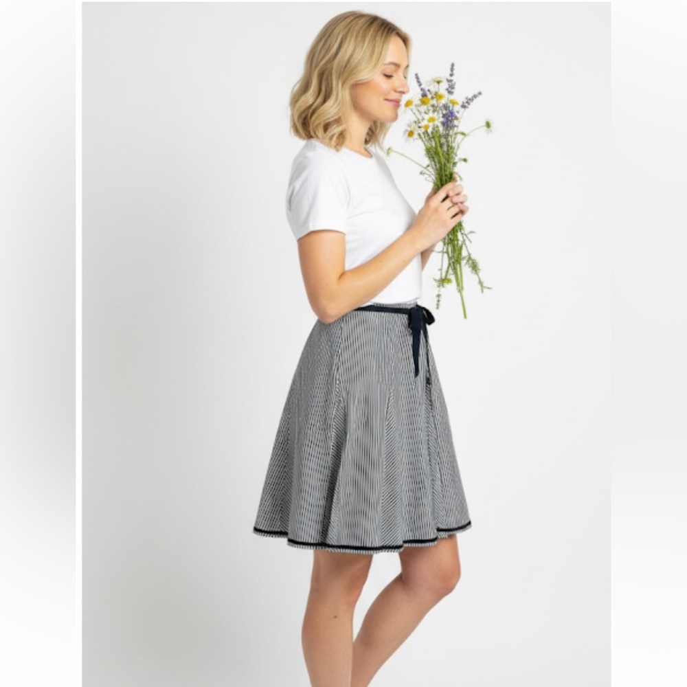 Talbots blue & white stripe A-line skirt with blue ribbon belt